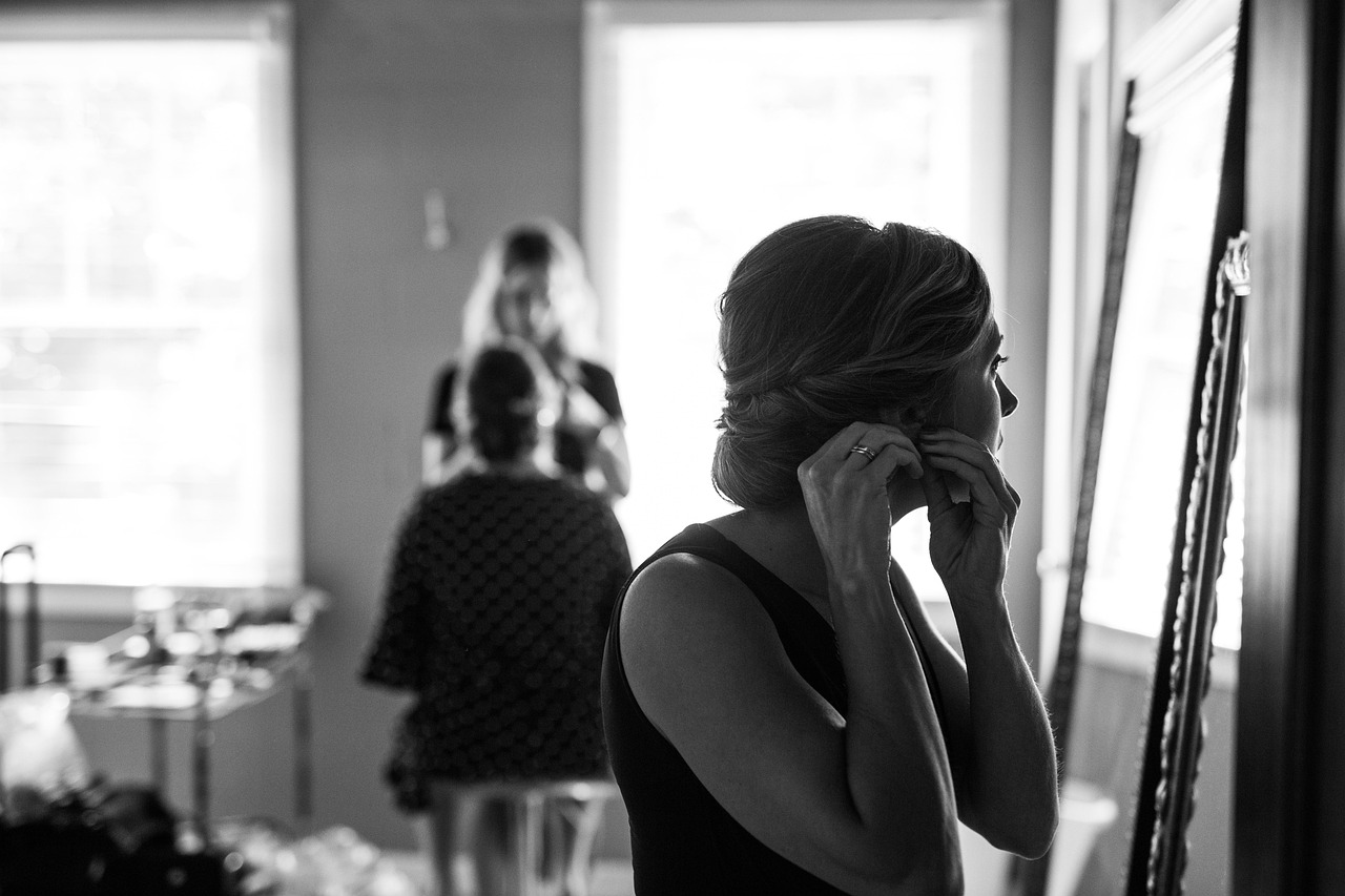 entdecken sie die neuesten styling-tipps, trends und inspirationen für einen individuellen look. holen sie sich ratschläge zu frisuren, mode und accessoires für jeden anlass.